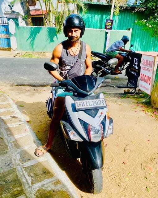 trincomalee-guided-scooter-city-tour