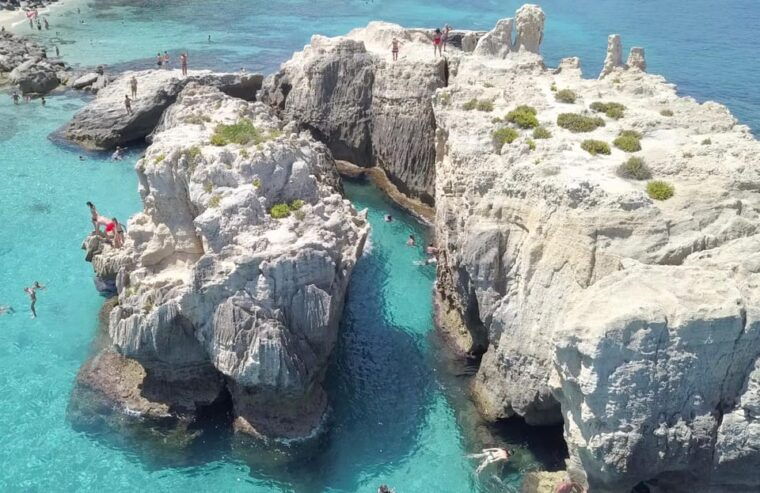 tropea-and-capo-vaticano-exclusive-boat-tour-ulysses-route-4h