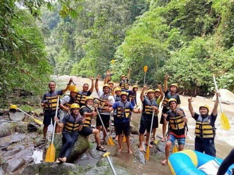 ubud-adventure-best-of-ayung-river-rafting-all-inclusive