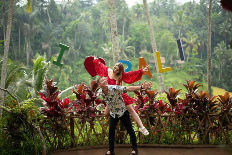 ubud-private-customized-full-day-tours-with-photographer