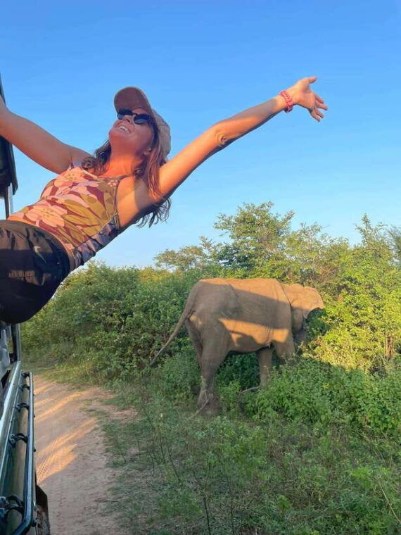 udawalawa-national-park-safari-elephant-transit-home-tour