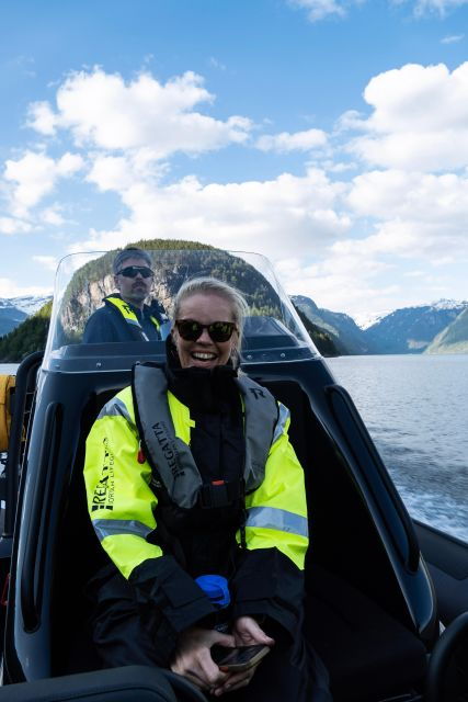 ulvik-adventure-exploring-hardangerfjords-osafjord-by-rib