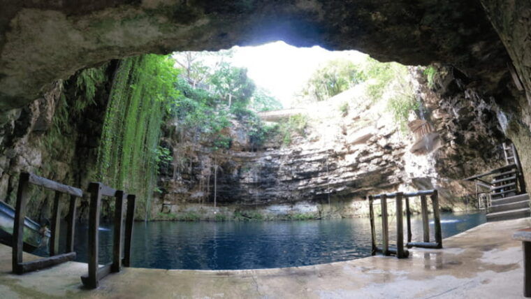 valladolid-chichen-itza-2-cenotes-shared-transportation