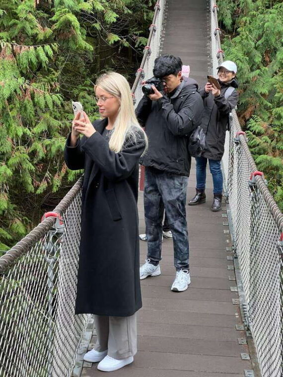 vancouver-rainforest-waterfall-hike-and-suspension-bridge