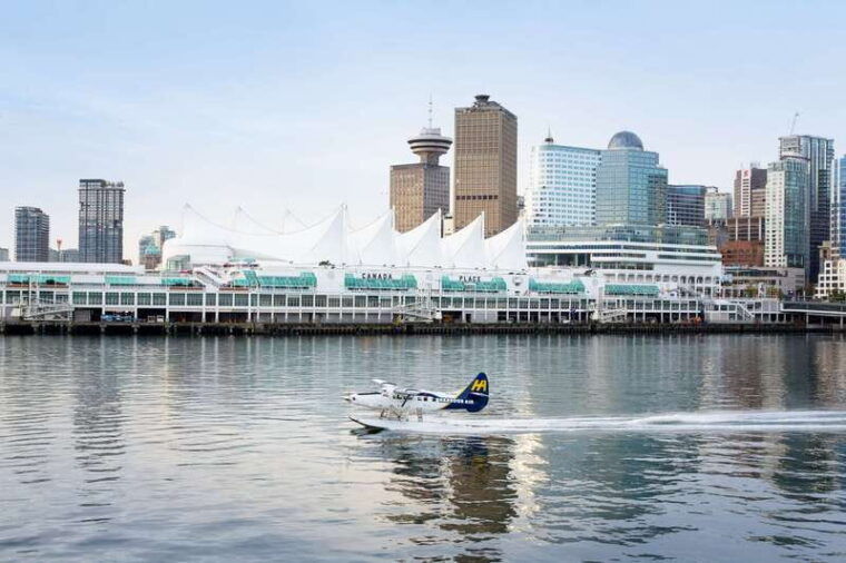 vancouver-seaplane-flight-capilano-suspension-bridge-park