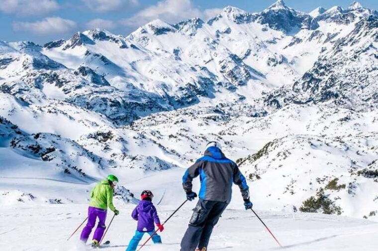 vancouver-to-revelstoke-2-days-ski-and-snowboarding-tour