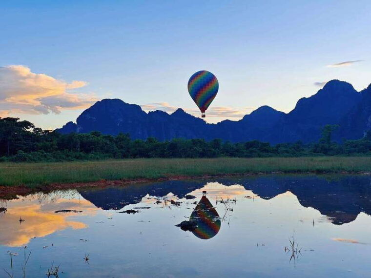 vang-vieng-hot-air-balloon-and-go-kart-ride