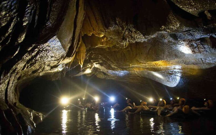 vang-vieng-kayaking-cave-tubing-with-zip-line-blue-lagoon