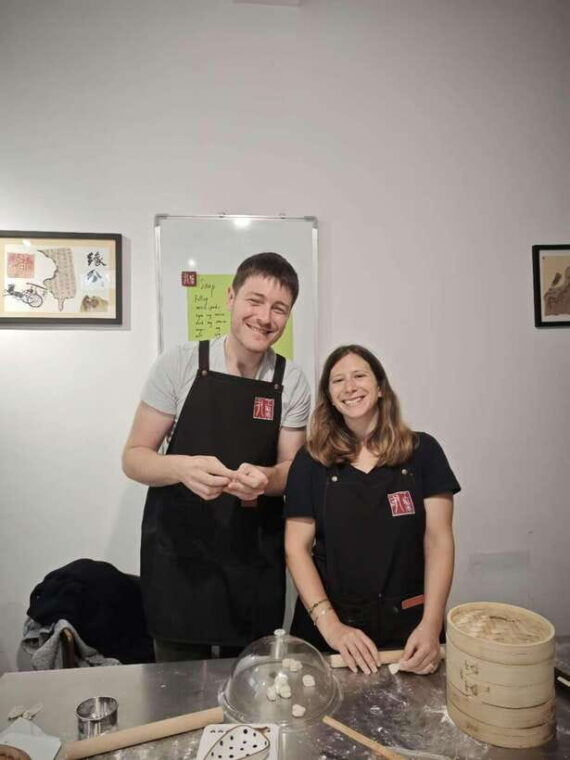 vegan-soup-dumpling-making-in-shikumenshanghai-style-lane