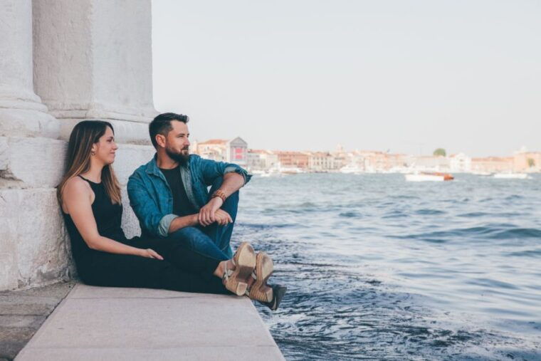 venice-private-gondola-ride-with-professional-photographer