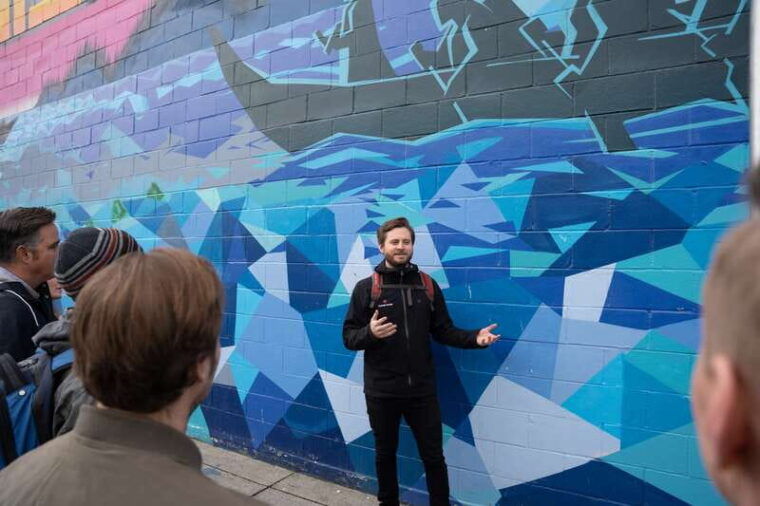 victoria-street-art-craft-beer-walking-tour-with-tastings