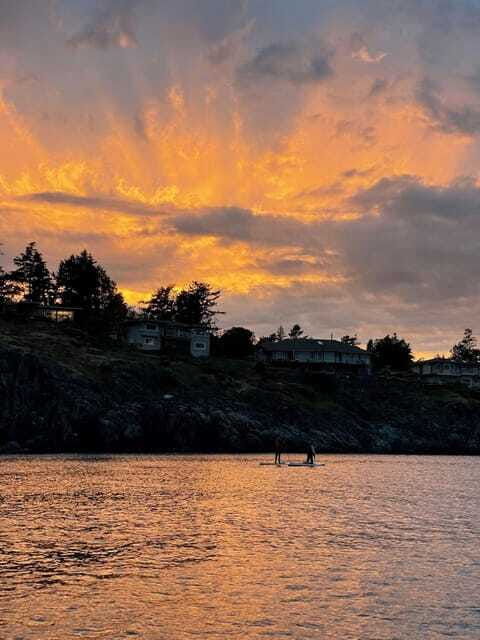 victoria-sunrise-or-sunset-sup-tour