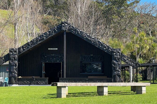 Waiheke Island Private History and Heritage Tour - FAQ