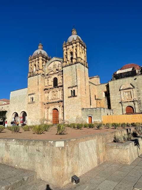 walking-tour-of-oaxacas-beautiful-city