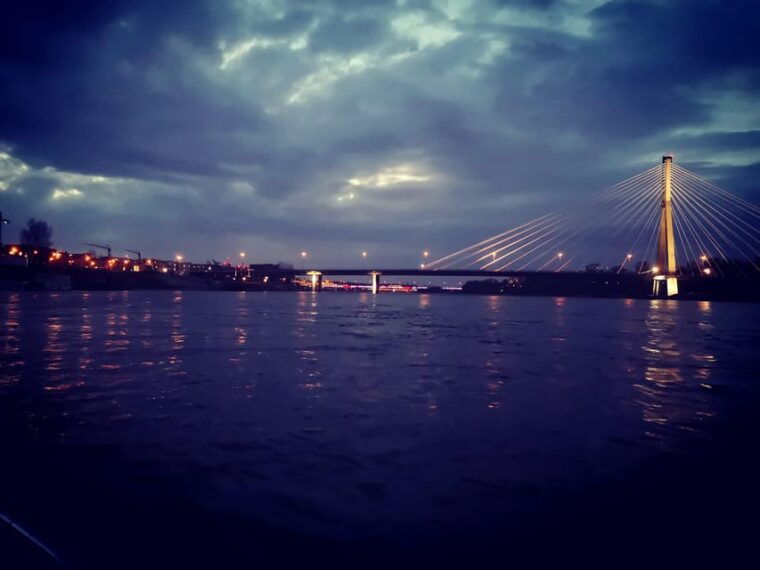 warsaw-cruise-on-the-vistula