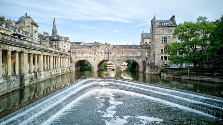windsor-stonehenge-bath-private-tour-from-london-with-passes