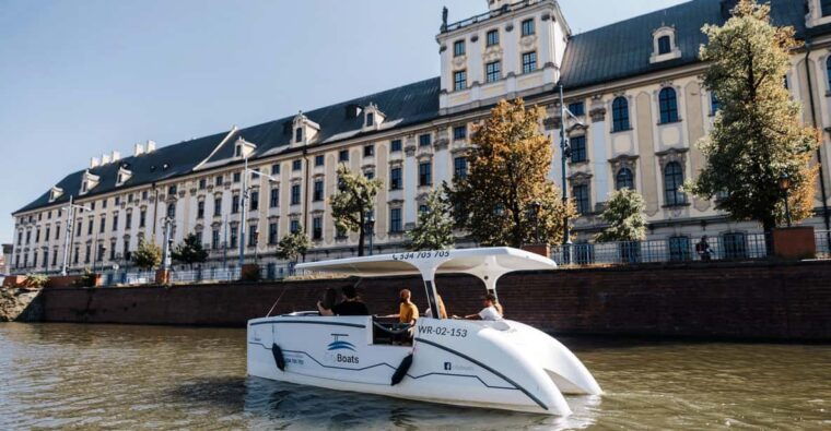 wroclaw-solar-gondola-cruise-on-the-oder-with-a-guide