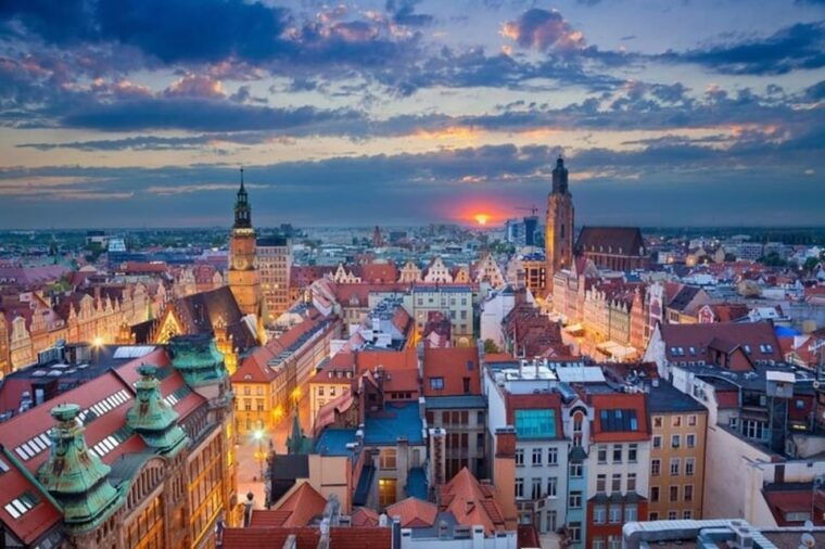 wroclaw-walking-custom-tour-with-a-local-guide