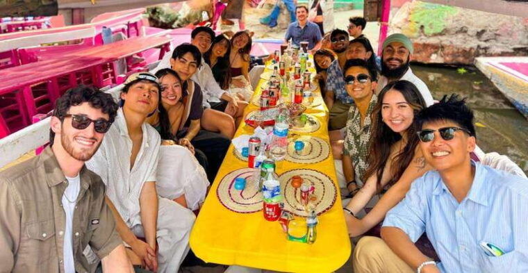 xochimilco-tequila-tasting-unlimited-and-cultural-boat-party