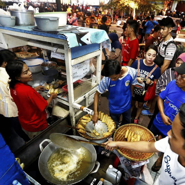 yogyakarta-night-walking-street-food-tour