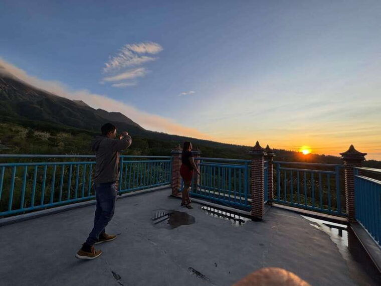 yogyakartamount-merapi-sunrise-jomblang-cave-pindul-cave