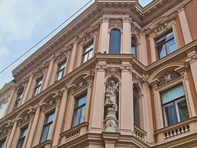 zagreb-secrets-stories-with-an-art-historian