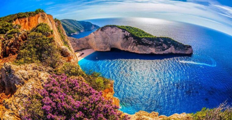 zakynthos-shipwreck-beach-viewpoint-blue-caves-day-tour