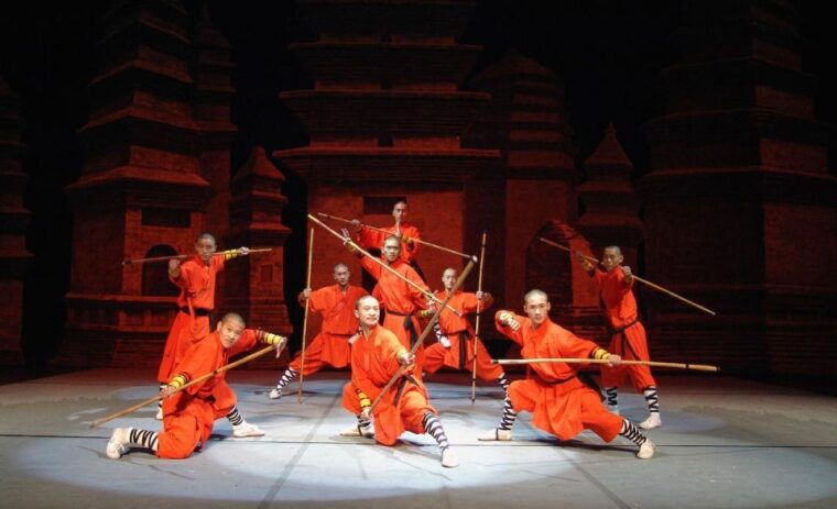 zhengzhou-private-guided-tour-transfer-to-shaolin-temple