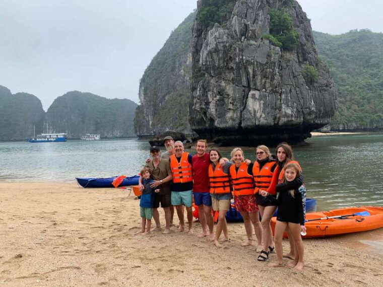 2d1n-boat-tour-lan-ha-bay-ha-long-bay