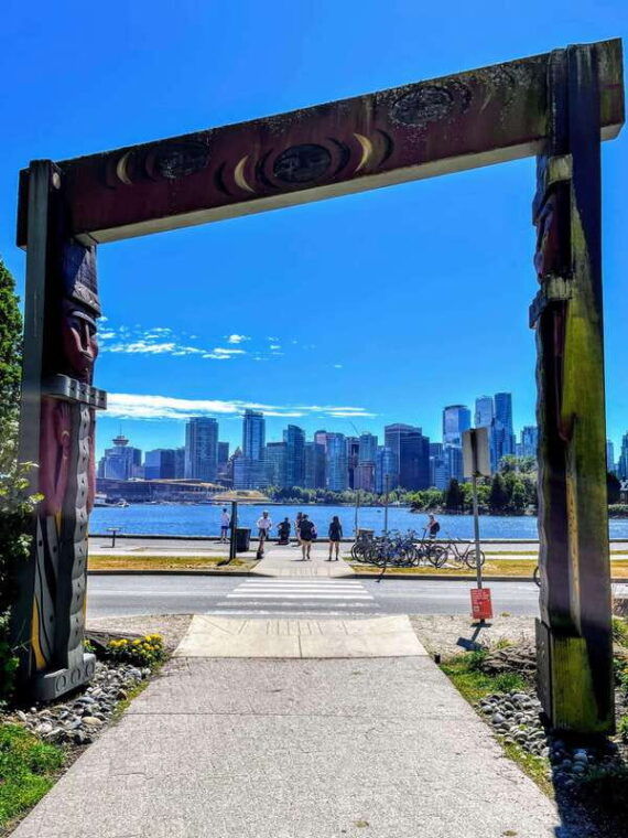 3-day-vancouver-city-tour-package-with-whistler-victoria