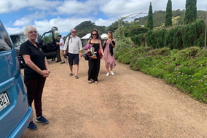 5 or 7 hour Far End of Waiheke Scenic Wine Tour in Electric Vans - FAQ