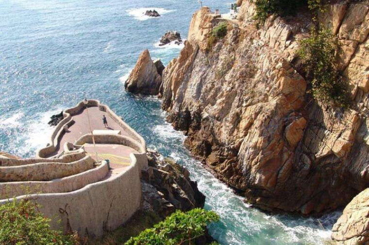 acapulco-express-cliff-diving-show-tour