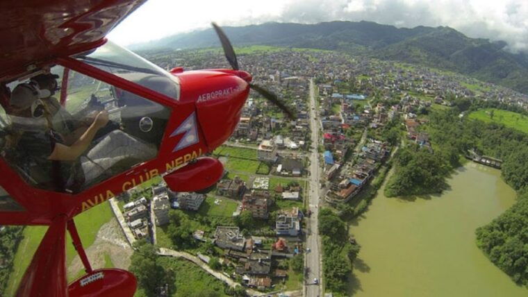 adventures-in-the-sky-ultra-light-flying-over-pokhara