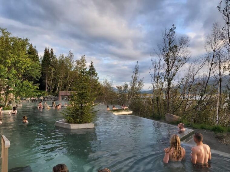 akureyri-godafoss-christmas-house-and-forest-lagoon-tour