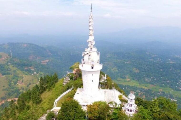 ambuluwawa-tower-pinnawala-kandy-day-tour-from-negombo