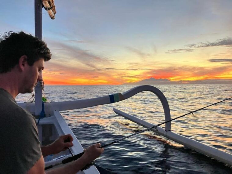 amed-fishing-trip-hook-a-mahi-mahi-tuna-gt-or-wahoo