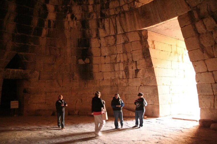 ancient-corinth-mycenae-snorkelling-in-sunken-city