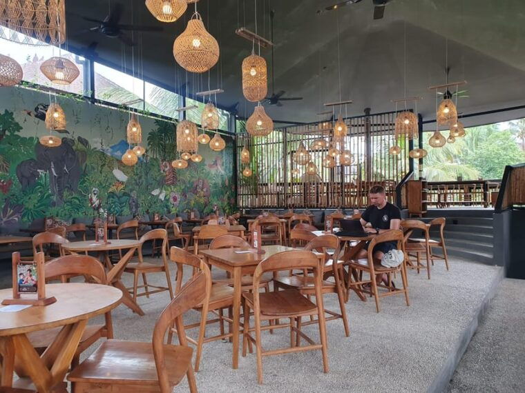 bali-family-hangout-playground-and-family-restaurant