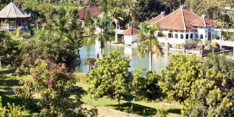 bali-gate-of-heaven-tour-lempuyang-temple