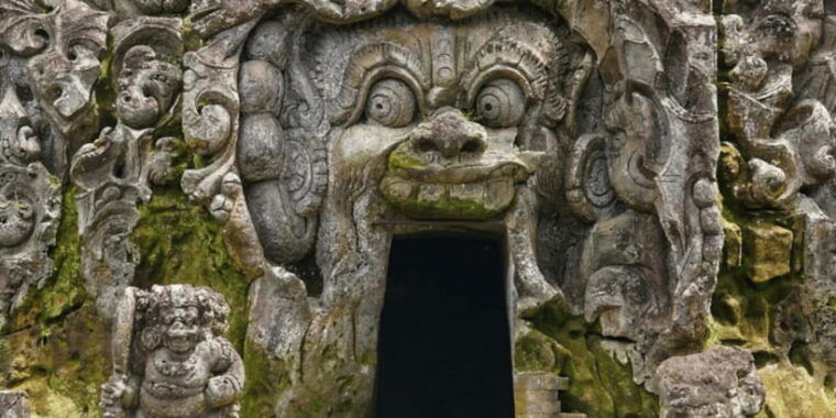 bali-historical-cultural-tour-and-water-temple-purification