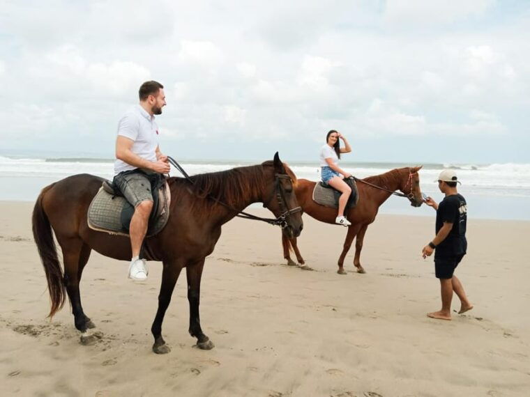 bali-horse-riding-tour-on-seminyak-beach-include-transport