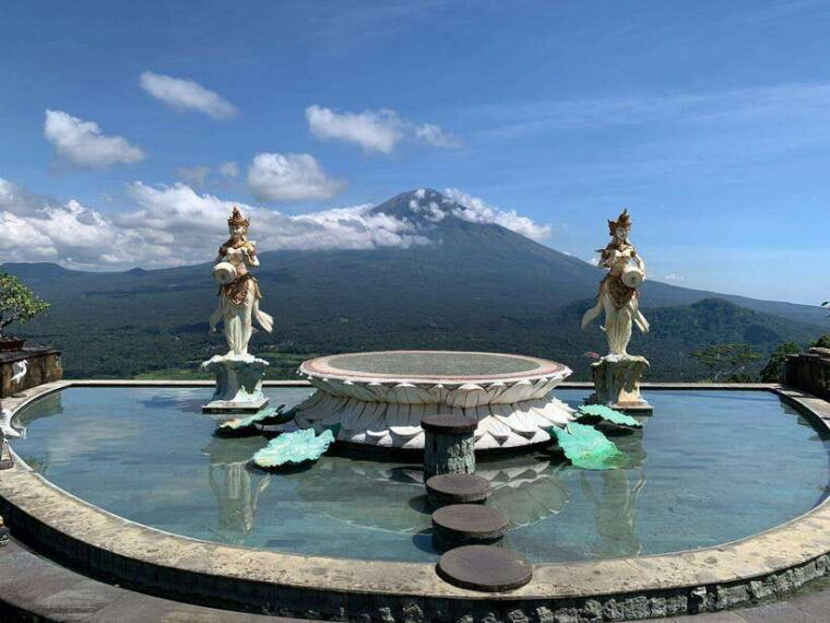bali-lempuyang-temple-tirta-gangga-and-temesi-waterfall
