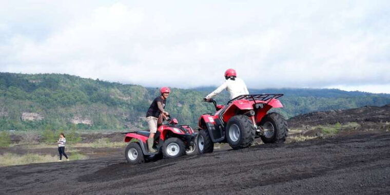 bali-mount-batur-quad-bike-tour-and-natural-hot-springs