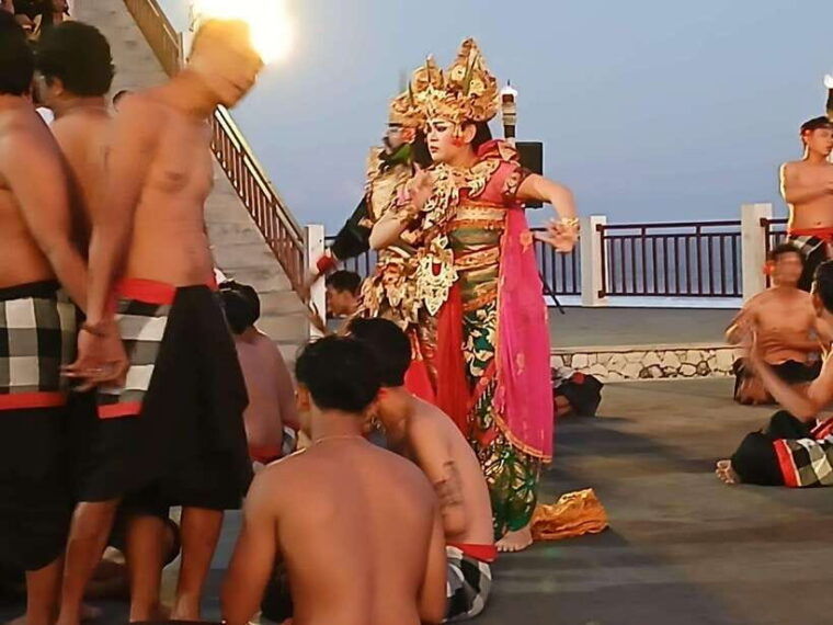bali-south-bali-tour-sunset-kecak-dance-and-dinner-package