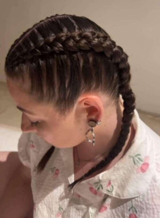 balis-hair-braiding-service-expert-braids-at-your-doorstep
