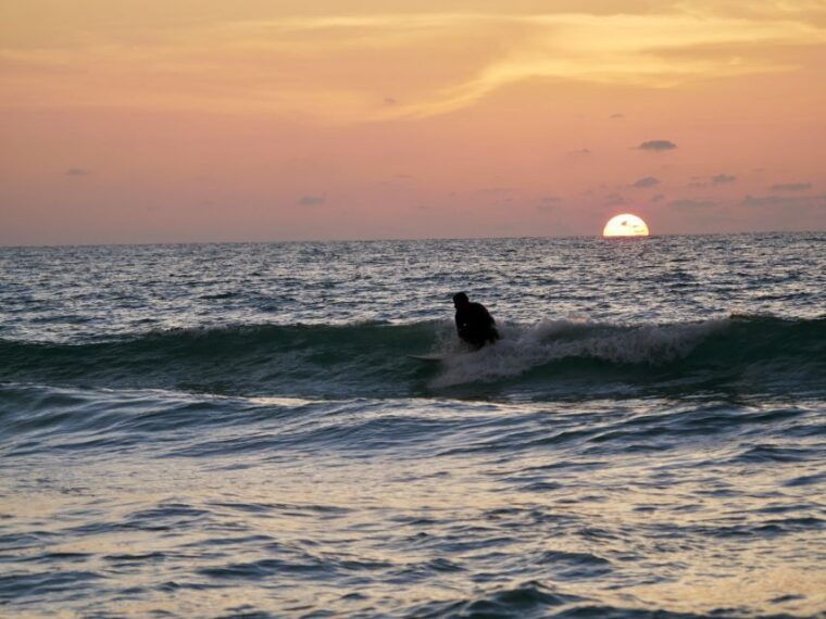 bang-tao-beach-group-or-private-surf-lessons