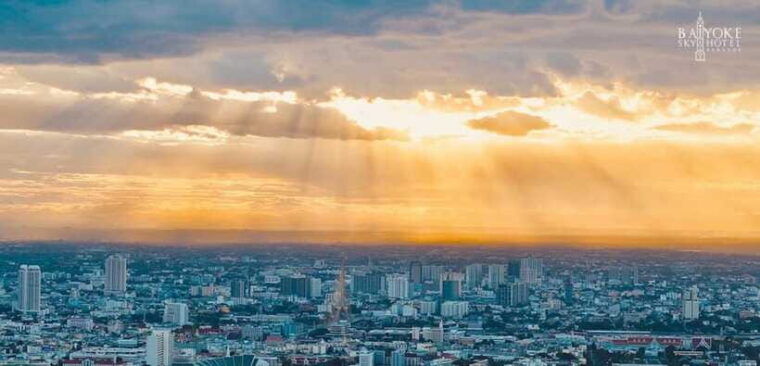 bangkok-baiyoke-sky-hotel-observatory-entry-ticket-drink