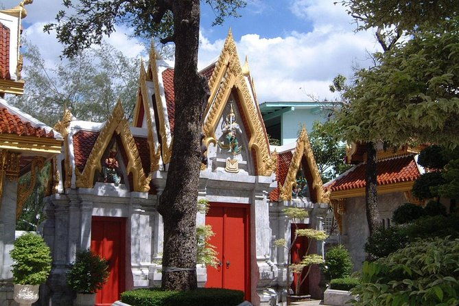 Bangkoks Hidden Treasures Walking Tour - The 30-Minute Thai Foot Massage