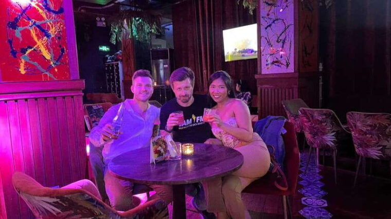 bar-hopping-at-makati-with-mari