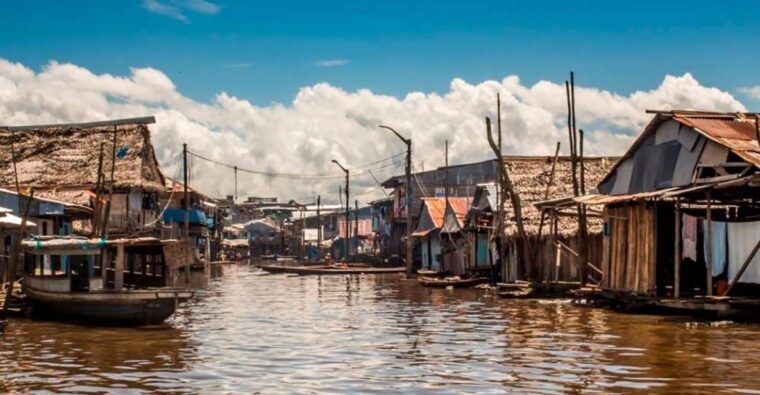 belen-market-floating-amazon-village-tour
